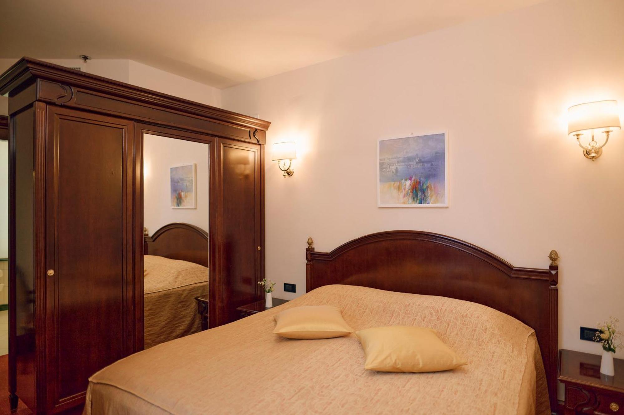 Arbiana Heritage 4* Rab Town