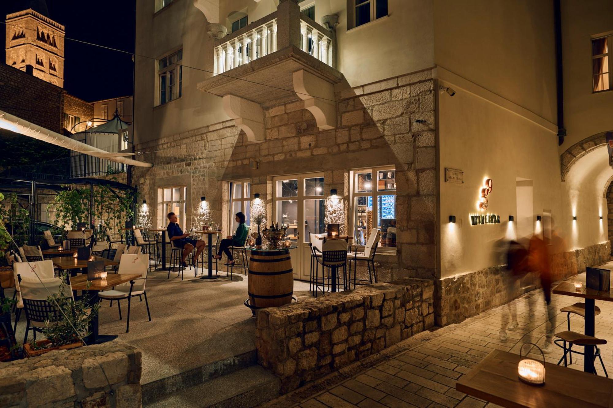 Arbiana Heritage 4*